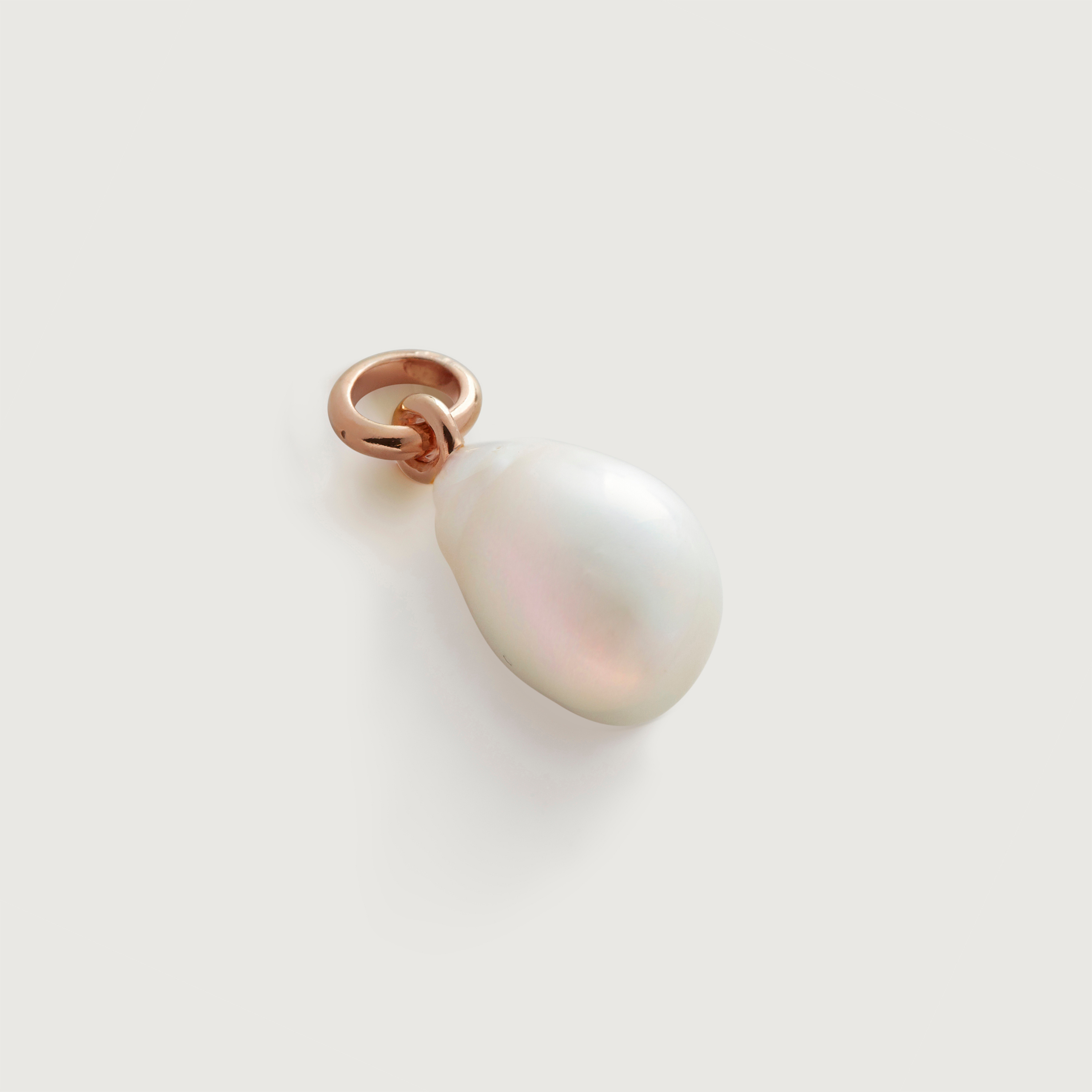 Rose Gold Vermeil Baroque Pearl Pendant - Pearl