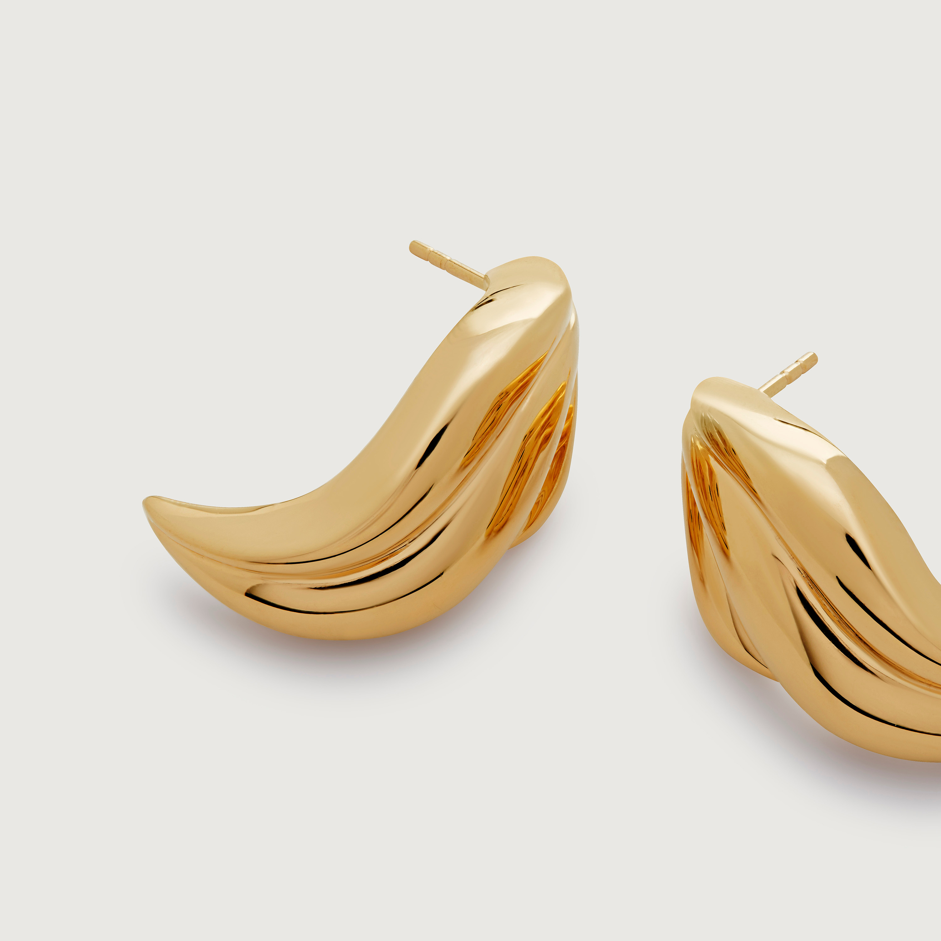 Gold Vermeil Swirl Bold Stud Earrings 4 Gold Vermeil Swirl Bold Stud Earrings
